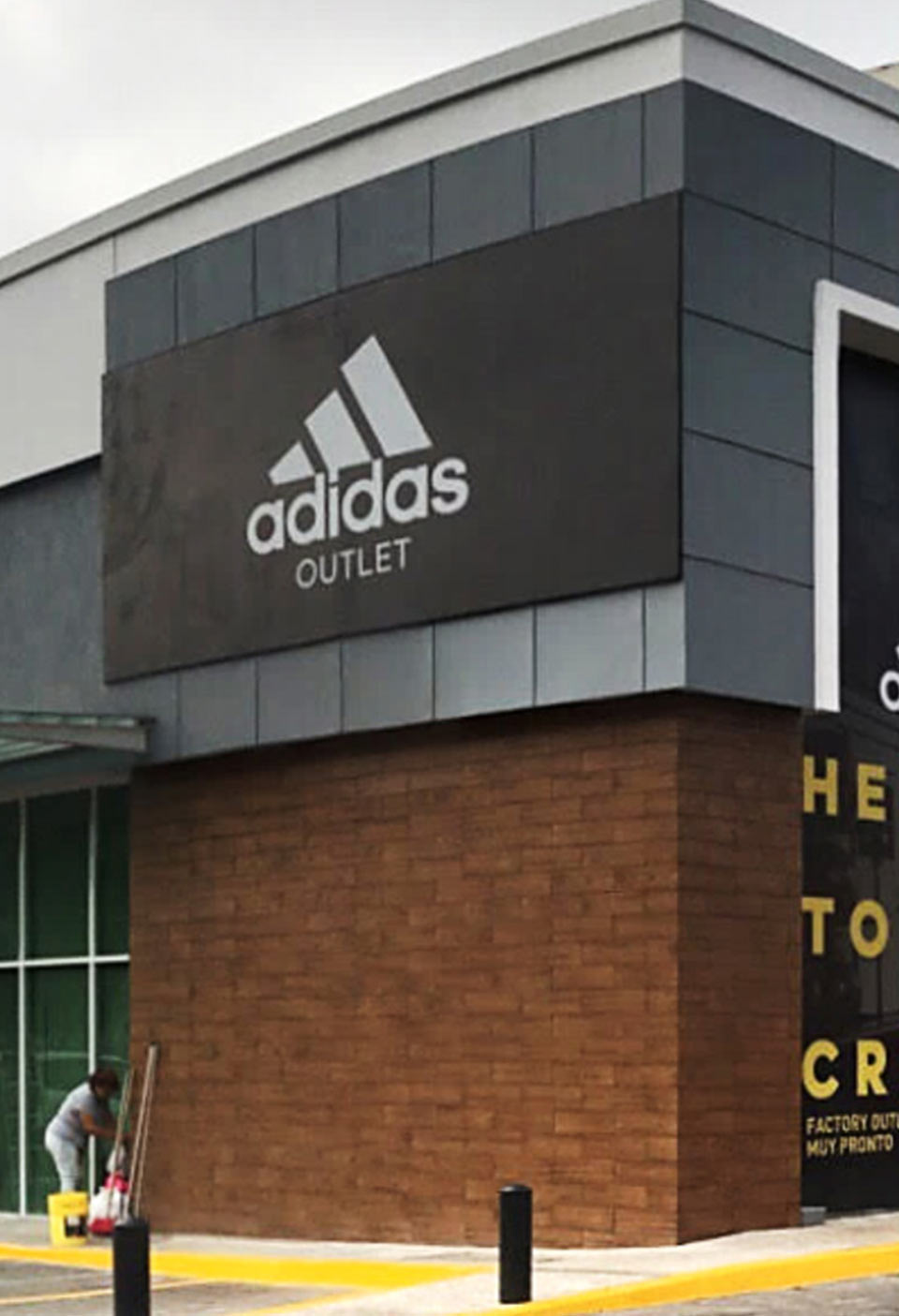 ADIDAS OUTLET ZARAGOZA